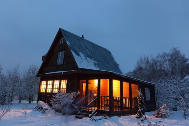 Save Energy with these DIY Weekend Winter Projects